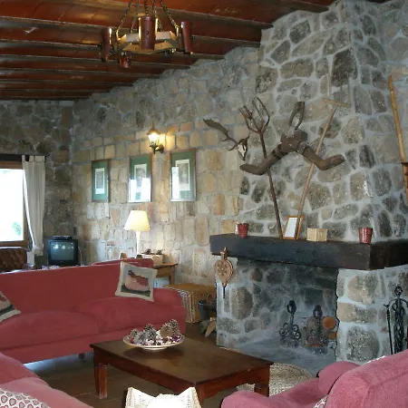 Hotel La Quinta De Los Enebrales 3*